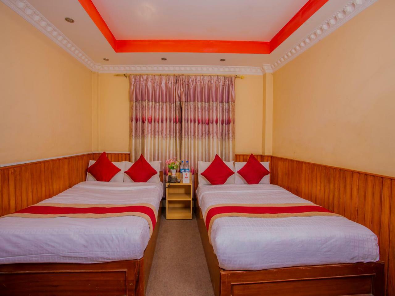 Oyo 305 Hotel Gauri Pashupatinath Exterior photo